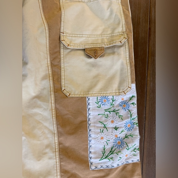 RARE!! Free People We The Free Y2K Yellow Patchwork Embroidered Crop Pant - Picture 5 of 16